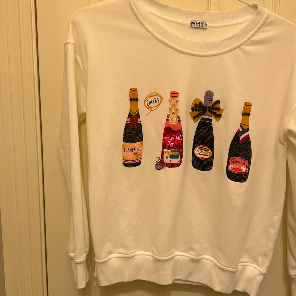 Sweatshirt